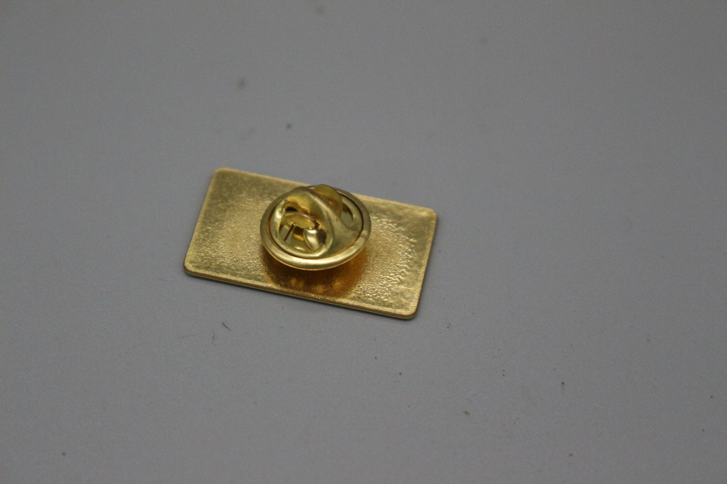 Pin Badge Opel Rüsselsheim The birthplace of the new Vectra
