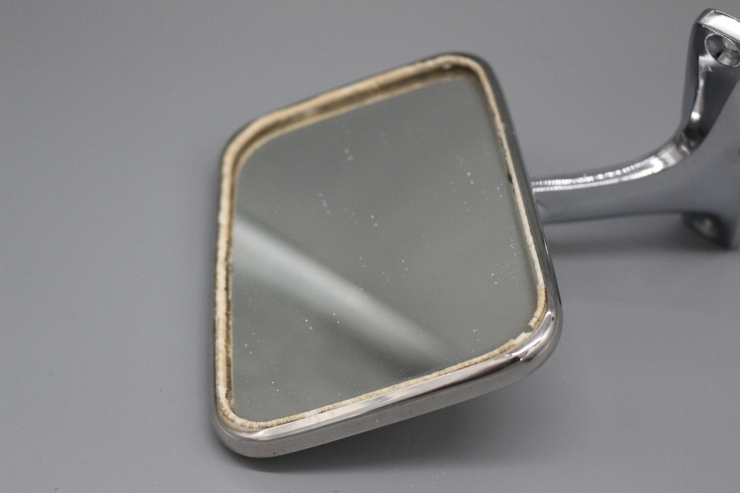 Left exterior mirror