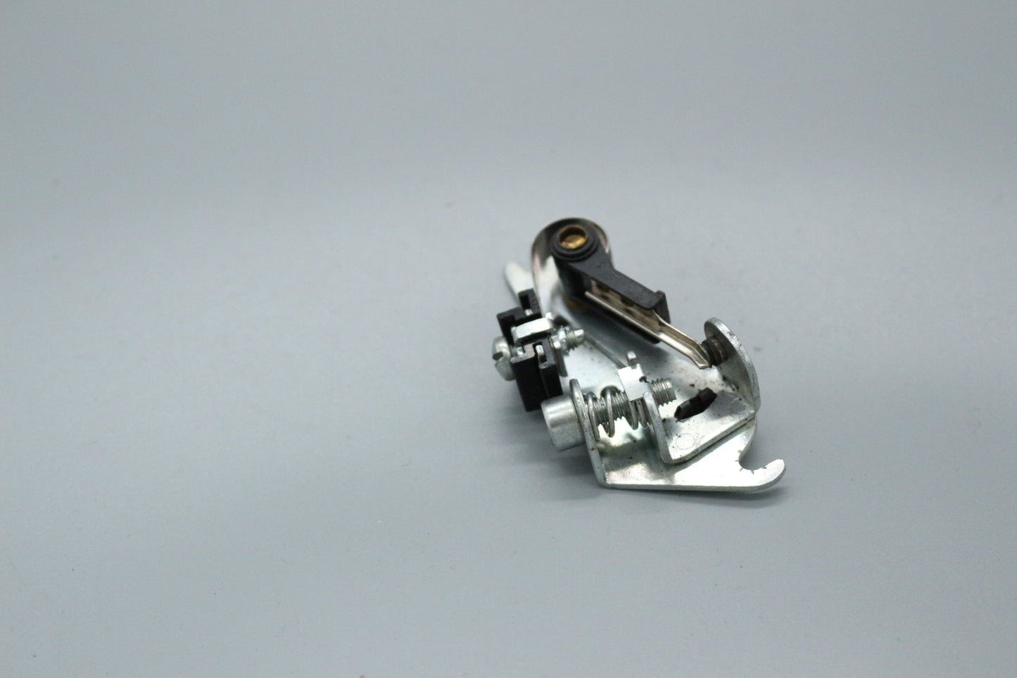 Zündkontakt V8