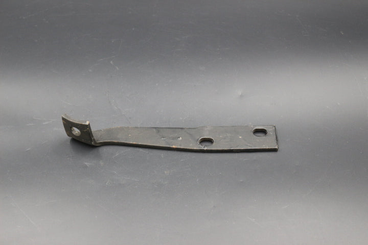 Stoßstangenhalter Halter hinten mitte links