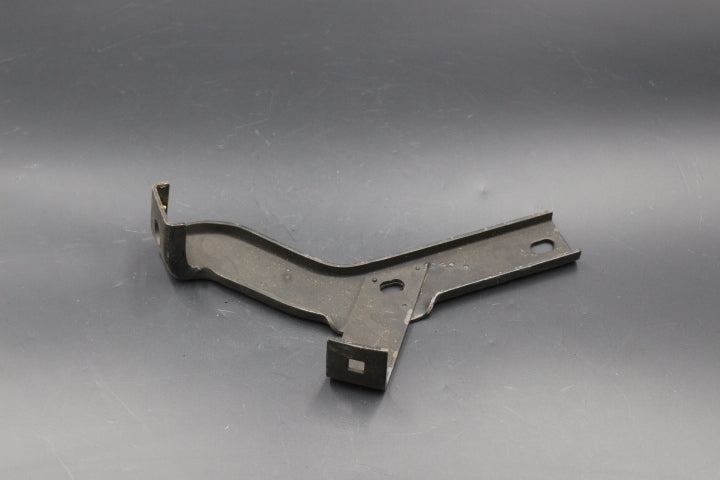 Stoßstangenhalter Halter vorne Mitte links