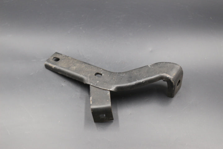 Stoßstangenhalter Halter vorne Mitte links