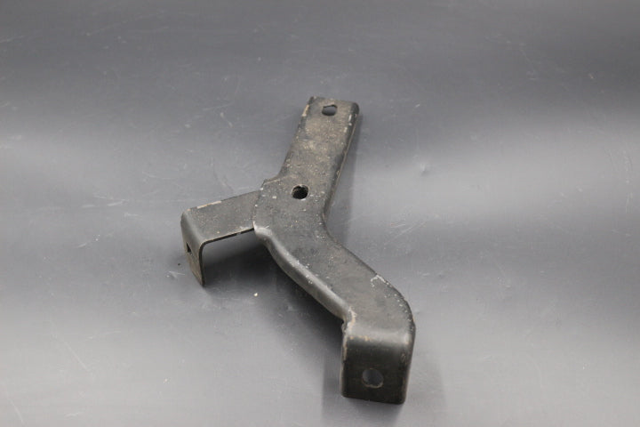 Stoßstangenhalter Halter vorne Mitte links