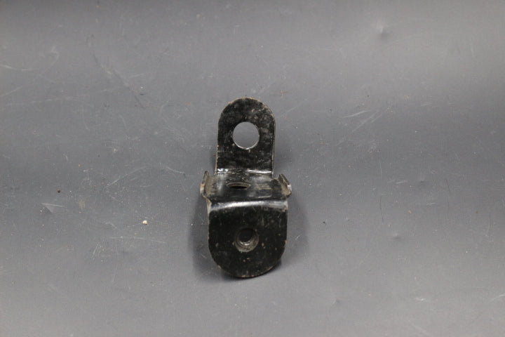 Stoßstangenhalter Halter hinten Seite rechts