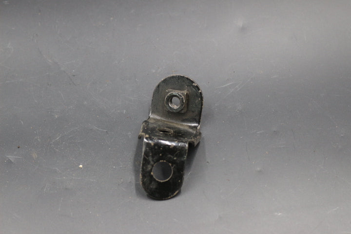 Stoßstangenhalter Halter hinten Seite rechts