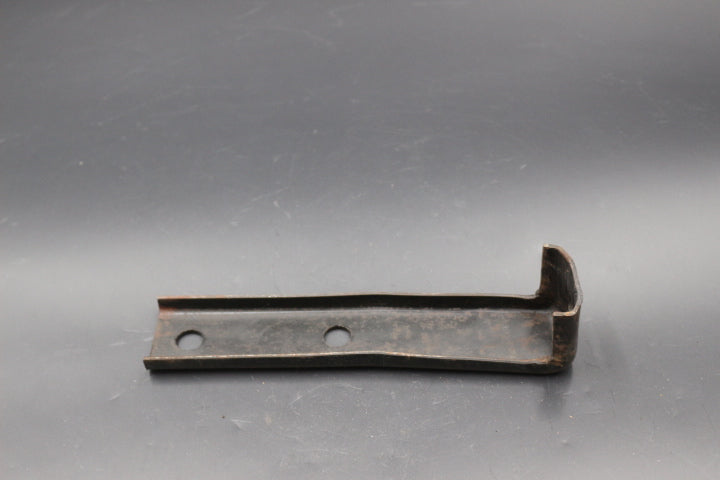 Stoßstangenhalter Halter hinten Mitte rechts