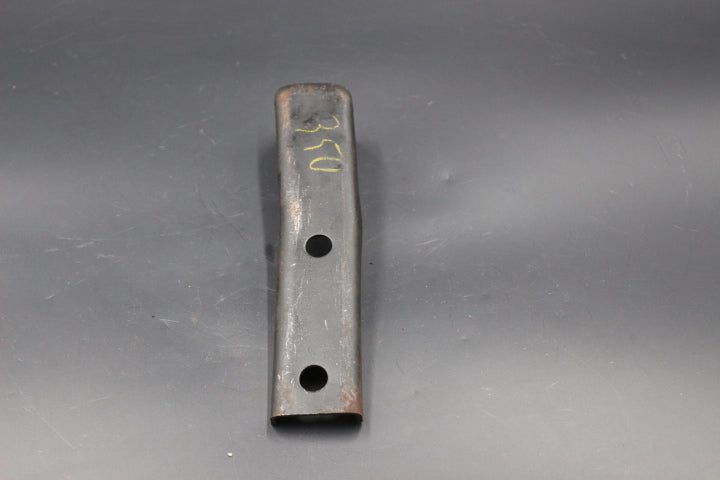 Stoßstangenhalter Halter hinten Mitte rechts
