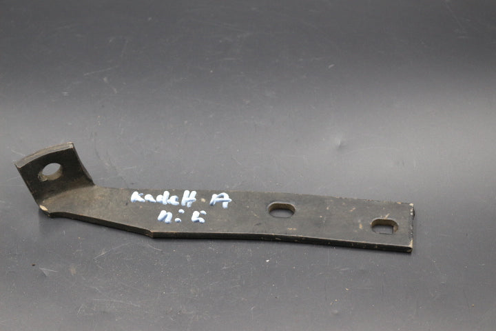 Stoßstangenhalter Halter hinten Mitte rechts