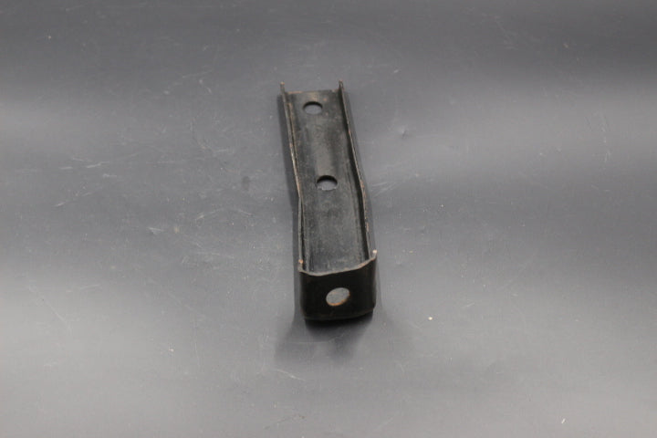 Stoßstangenhalter Halter hinten Mitte links