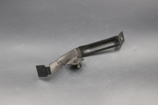 Halter hinten links Opel Kadett D OE 1406408 90053561