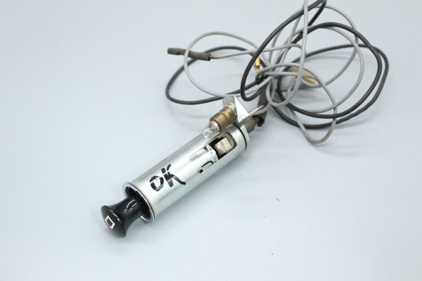 Cigarette Lighter with Illumination