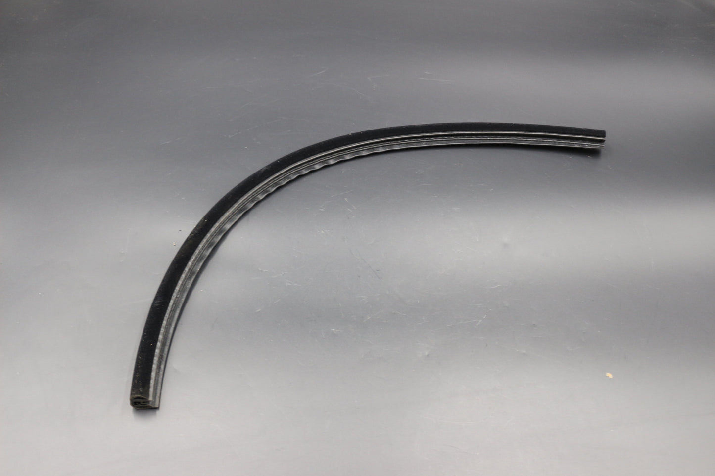 Dichtung unten Mitte Opel Astra F OE 186181 90487222