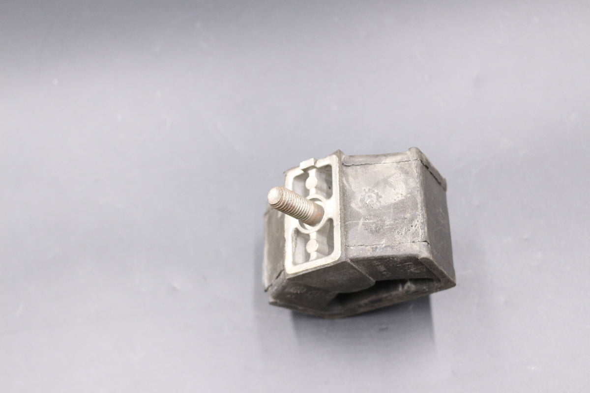 Dämpfungsblock links Opel Ascona Manta OE 684179 90125434