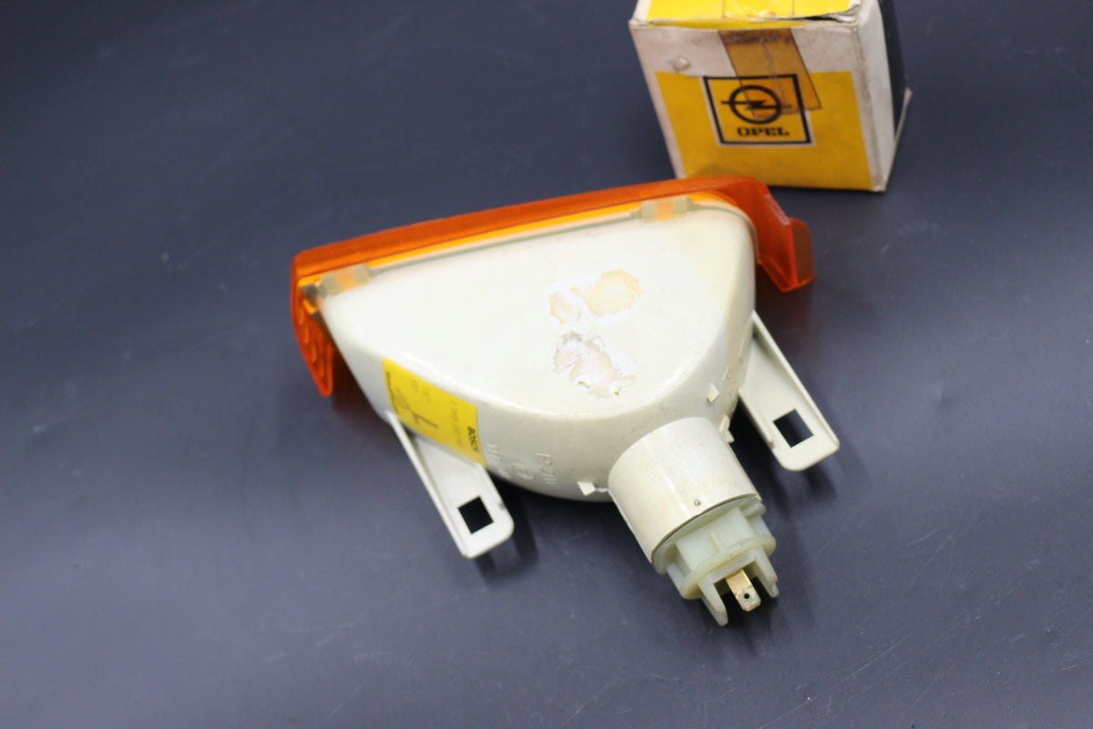 Blinker links Opel Ascona C Bosch 1305232903