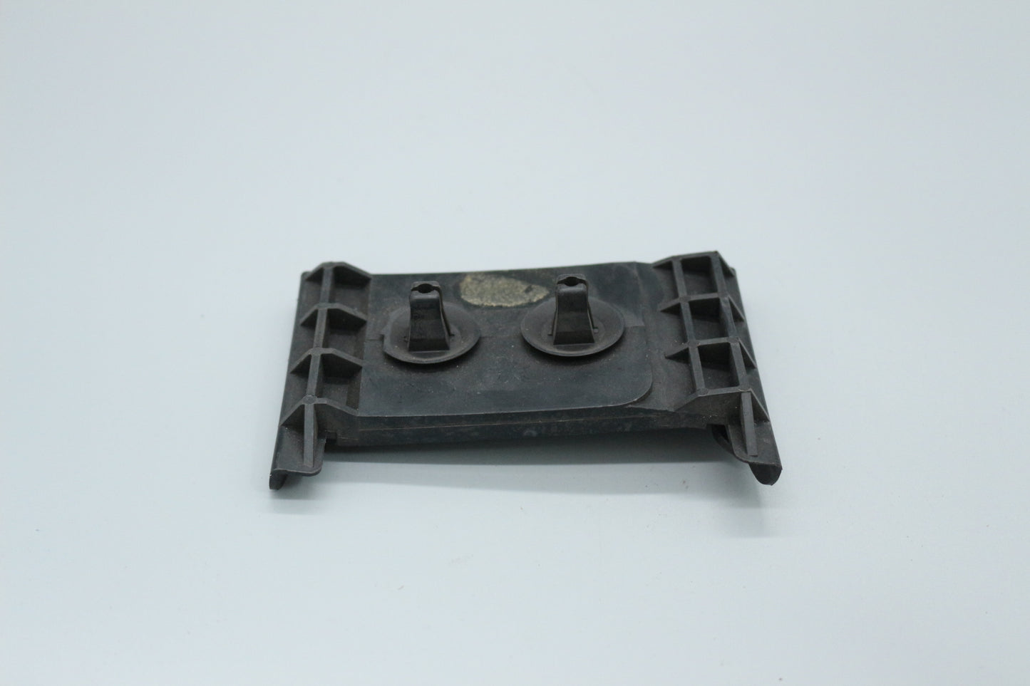 Gleitstück Halter Stoßstange hinten links