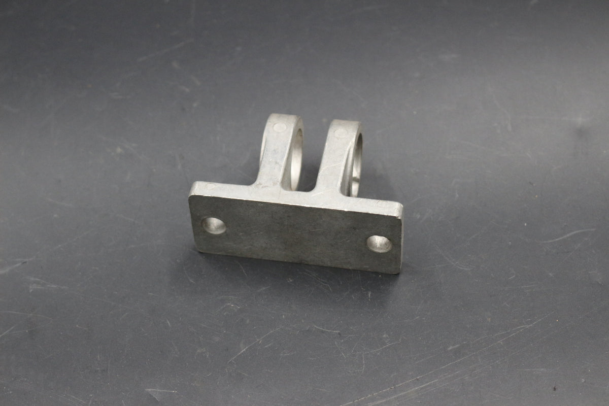 Lagerbock Getriebebock Opel Commodore C OE 761402