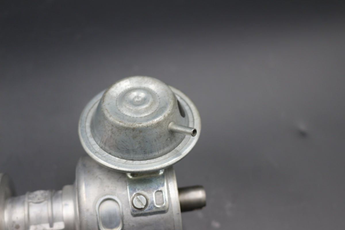 Verteiler Opel Ascona Manta A B Rekord C D E OE 1211040 Bosch 0231170153 / JFU4