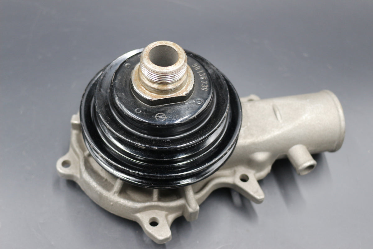Wasserpumpe Opel Rekord E Senator A Diesel OE 1334006