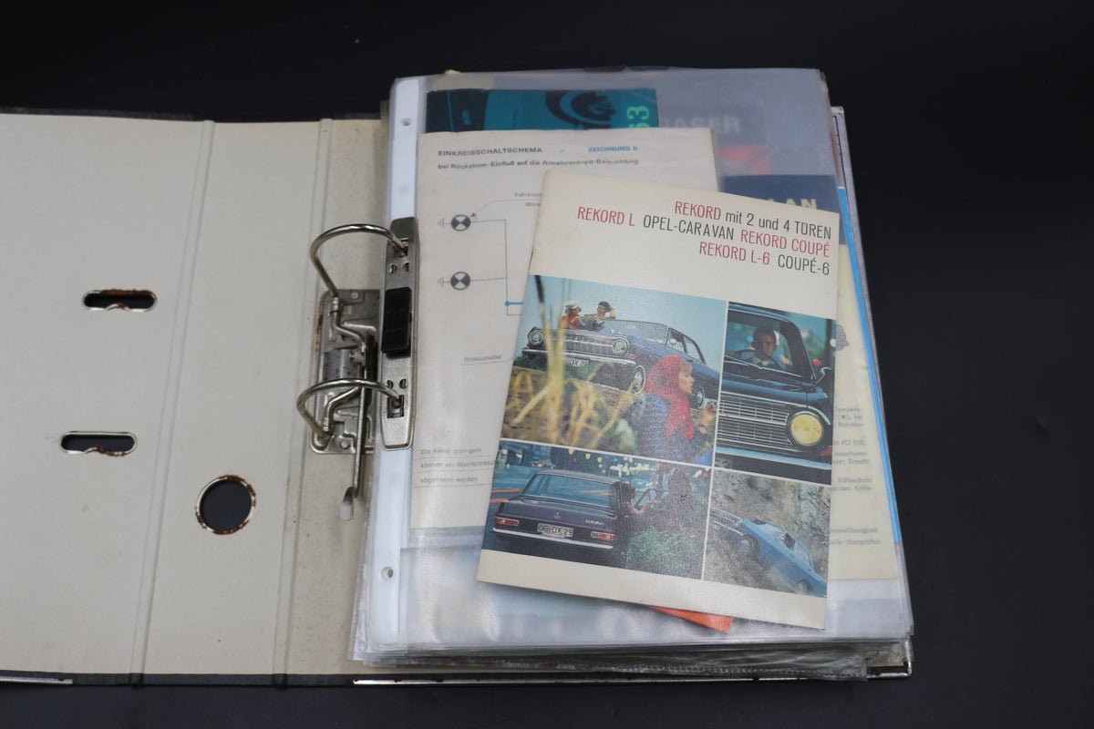 Sammelmappe Prospekte Betriebsanleitung Tabellen Technische Daten Opel Rekord A