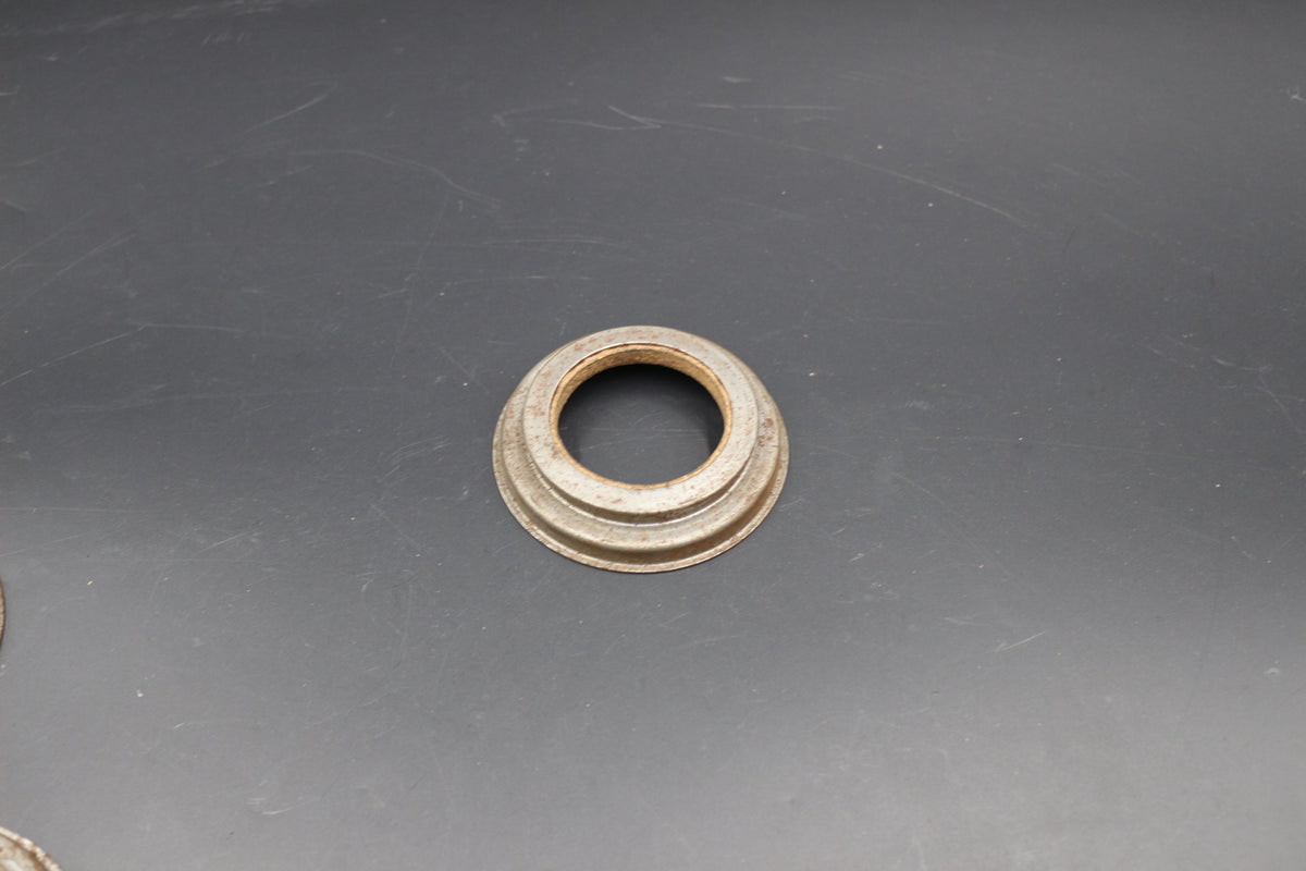 Dichtring mit Fassung Vorderradlager innen Opel Olympia Rekord P1 OE 328630